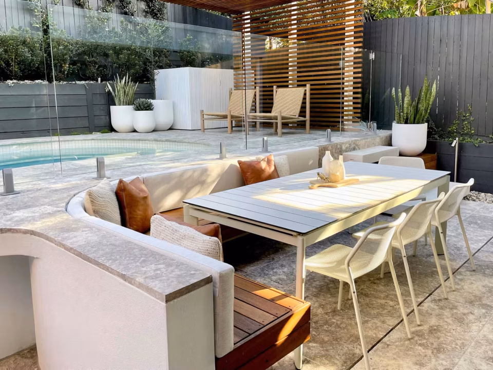 A Hampton’s Inspired Haven in Sherwood